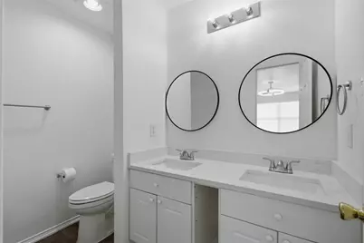 1504 Park Lane Drive, Lewisville, TX 75067 - Photo 18