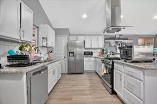 5712 Dana Dr, Haltom City, TX 76117 - Photo 8