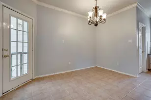 3816 Johnson Dr, Carrollton, TX 75010 - Photo 4