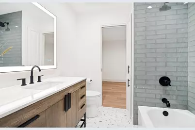 3817 Crestpark Drive, Farmers Branch, TX 75244 - Photo 20