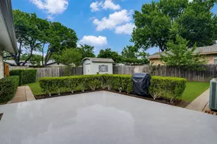 3817 Crestpark Dr, Farmers Branch, TX 75244 - Photo 22