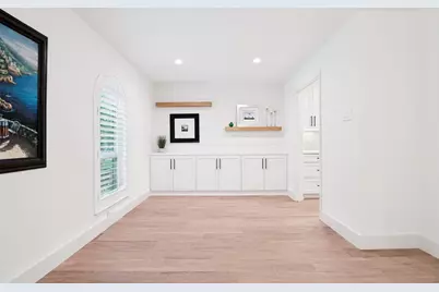 3817 Crestpark Drive, Farmers Branch, TX 75244 - Photo 10