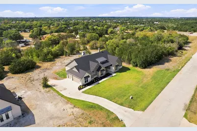 3071 Stonebriar Drive, Waxahachie, TX 75165 - Photo 2