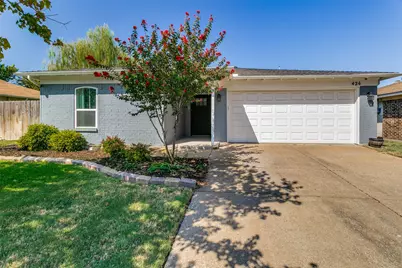 424 Allencrest Drive, White Settlement, TX 76108 - Photo 1