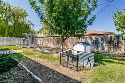 424 Allencrest Drive, White Settlement, TX 76108 - Photo 24