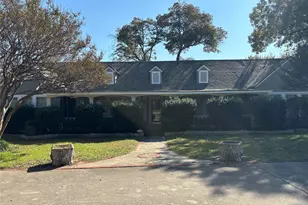 1216 Los Altos Ln, Duncanville, TX 75116 - Photo 1