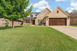 3137 Shoreline Dr, Burleson, TX 76028 - Photo 1