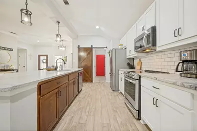 3302 Cliff Oaks Drive, Corinth, TX 76210 - Photo 12