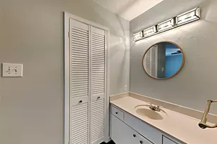 462 Westview Terrace, Arlington, TX 76013 - Photo 10