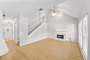 1801 Overland St, Fort Worth, TX 76131 - Photo 14