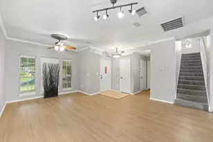 1801 Overland St, Fort Worth, TX 76131 - Photo 4