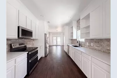 1905 Prospect Lane, Providence Village, TX 76227 - Photo 2