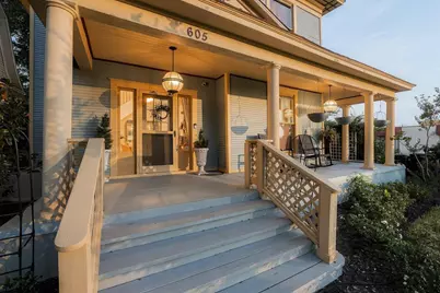 605 W Chestnut Street, Denison, TX 75020 - Photo 2