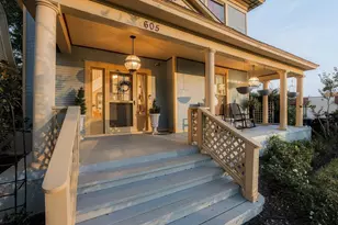 605 W Chestnut St, Denison, TX 75020 - Photo 2
