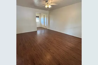 1217 Narrow Lane, Red Oak, TX 75154 - Photo 2