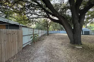 309 S Main St, Rising Star, TX 76471 - Photo 30
