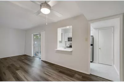 2805 Lineville Drive #105, Farmers Branch, TX 75234 - Photo 6