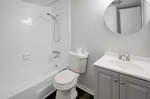 2805 Lineville Dr, Farmers Branch, TX 75234 - Photo 20