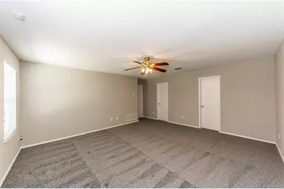 4504 Green Meadow Drive, McKinney, TX 75070 - Photo 10