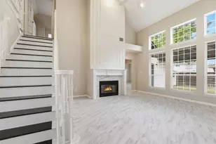 1956 N Port Ct, Grapevine, TX 76051 - Photo 8