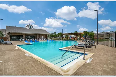 935 Ponds Edge Lane, Euless, TX 76040 - Photo 4