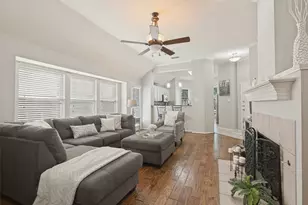 7914 Whispering Tree Ln, Plano, TX 75024 - Photo 6