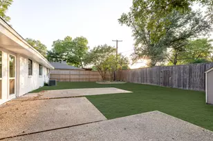 7111 Wild Valley Dr, Dallas, TX 75231 - Photo 22