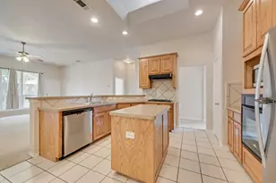 1113 Noblewood Dr, Glenn Heights, TX 75154 - Photo 6