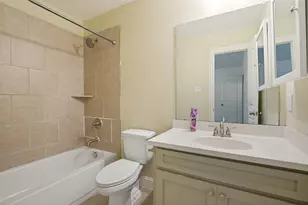 703 Waterlane Dr, Mansfield, TX 76063 - Photo 22