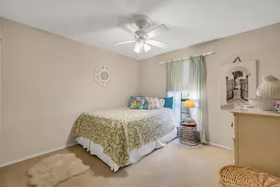 1121 Derbyshire Place, Carrollton, TX 75007 - Photo 30