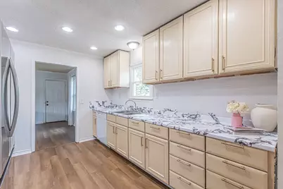 5761 Tracyne Drive, Westworth Village, TX 76114 - Photo 12