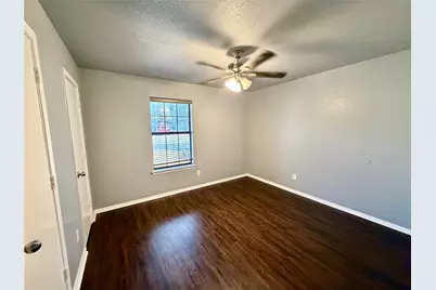 1729 W Doyle Street, Granbury, TX 76048 - Photo 14