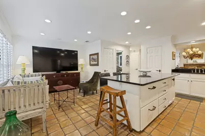 3801 Gilbert Avenue #M, Dallas, TX 75219 - Photo 10