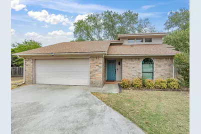 1701 Queen Street, Fort Worth, TX 76103 - Photo 2