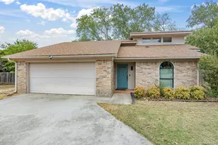 1701 Queen St, Fort Worth, TX 76103 - Photo 2