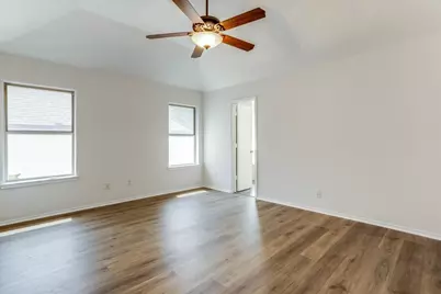 1025 Jessica Drive, Burleson, TX 76028 - Photo 14