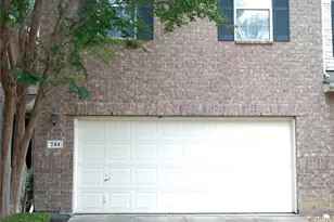 244 Turnberry Ln, Lewisville, TX 75067 - Photo 2