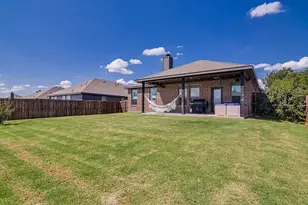 732 Vaquero St, White Settlement, TX 76108 - Photo 22