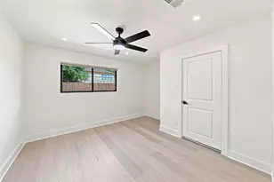 16212 Spring Creek Rd, Dallas, TX 75248 - Photo 22