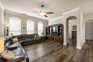 1480 Bristol Ln, Lewisville, TX 75077 - Photo 10