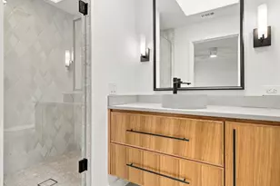 6915 Stefani Dr, Dallas, TX 75225 - Photo 30