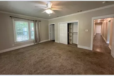 1103 S Broadway Avenue, Tyler, TX 75701 - Photo 12