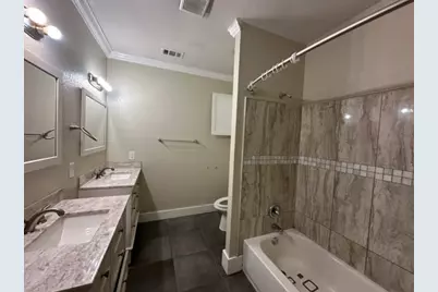 1103 S Broadway Avenue, Tyler, TX 75701 - Photo 14