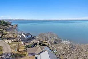 224 Harbor Dr, Gun Barrel City, TX 75156 - Photo 2