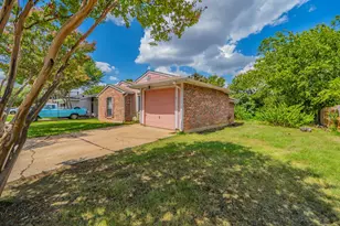 2031 Sharpshire Ln, Arlington, TX 76014 - Photo 20