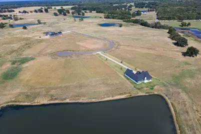 425 Sailview Court, Honey Grove, TX 75446 - Photo 22