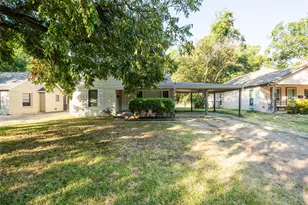 121 W Damon St, Terrell, TX 75160 - Photo 1