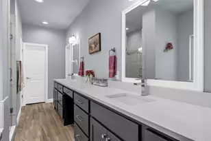 804 Gallant Fox, Hewitt, TX 76643 - Photo 14