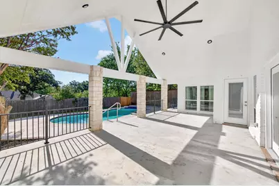 801 Highwoods Trail, Fort Worth, TX 76112 - Photo 34
