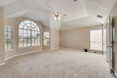 8300 Charleston Street, Irving, TX 75063 - Photo 4